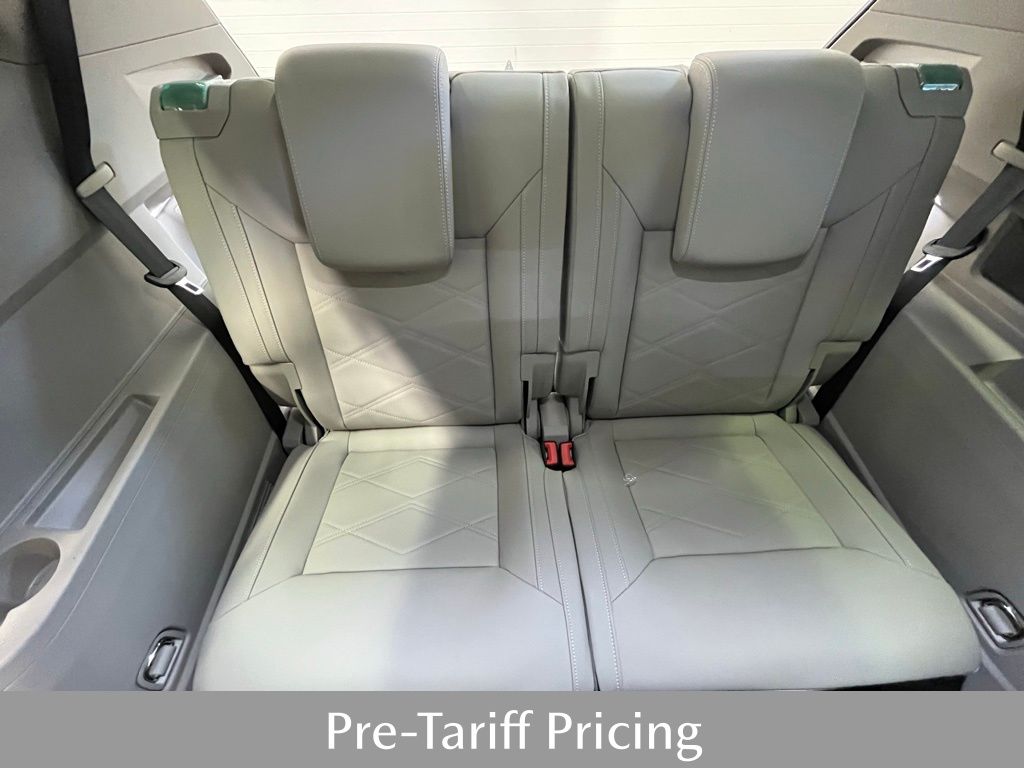 2025 Volkswagen Atlas SE Technology photo 26