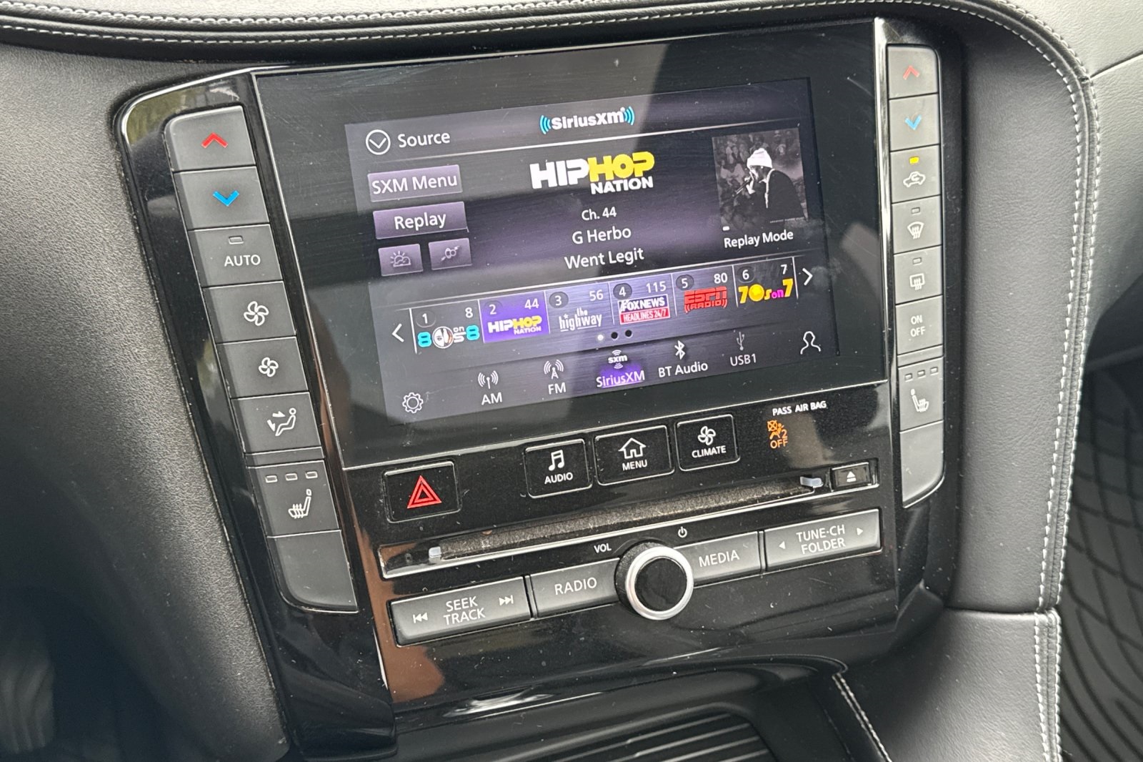 2020 Infiniti QX50 Luxe photo 21