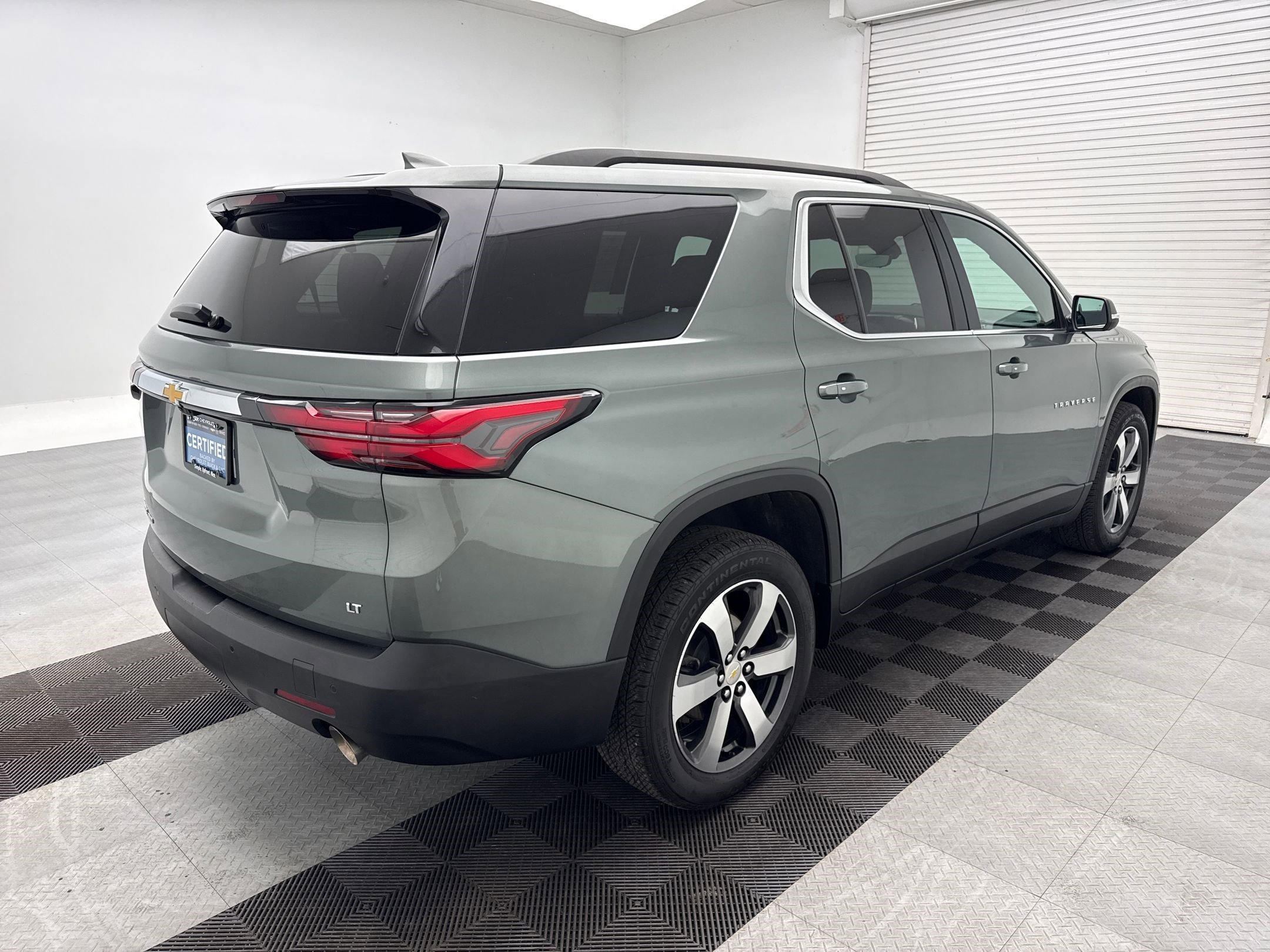 2023 Chevrolet Traverse Leather photo 8