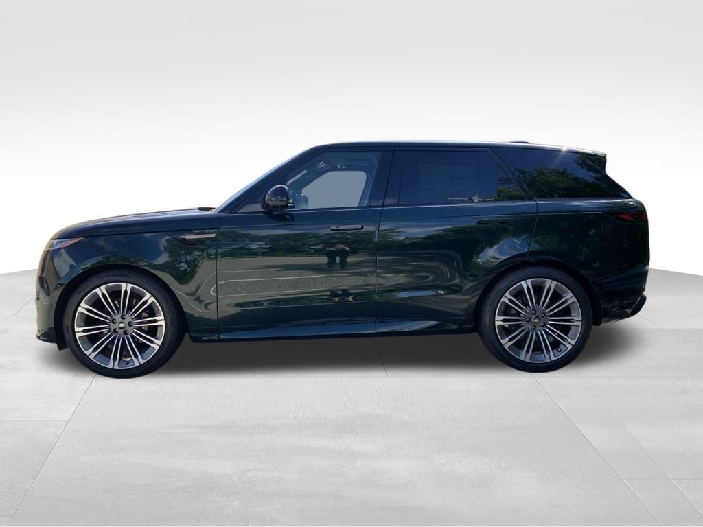 2025 Land Rover Range Rover Sport SE photo 3