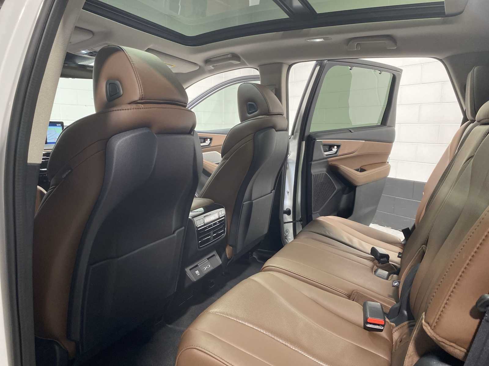 2023 Acura MDX Technology SH-AWD photo 12