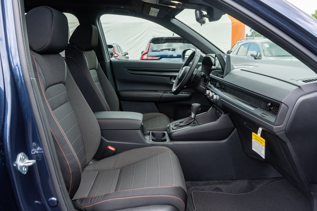 2026 Honda CR-V Hybrid Sport photo 13