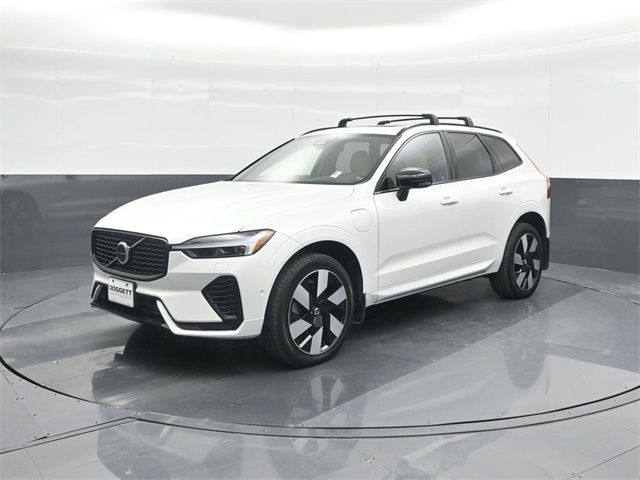 2024 Volvo XC60 Ultimate's photo