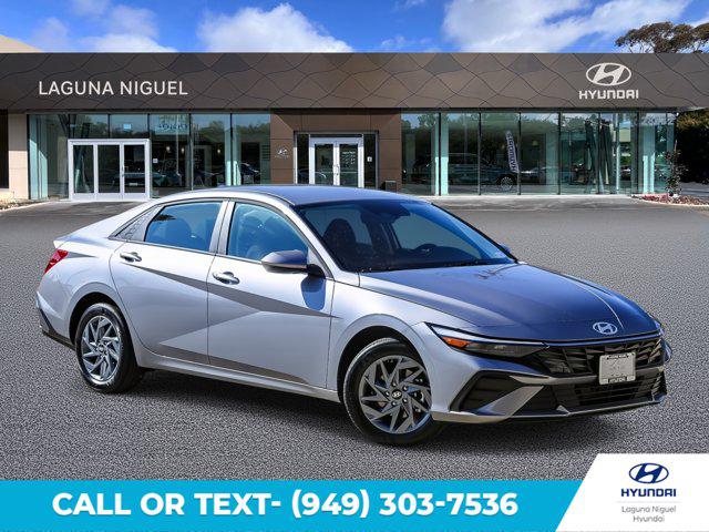 2026 Hyundai Elantra Blue's photo