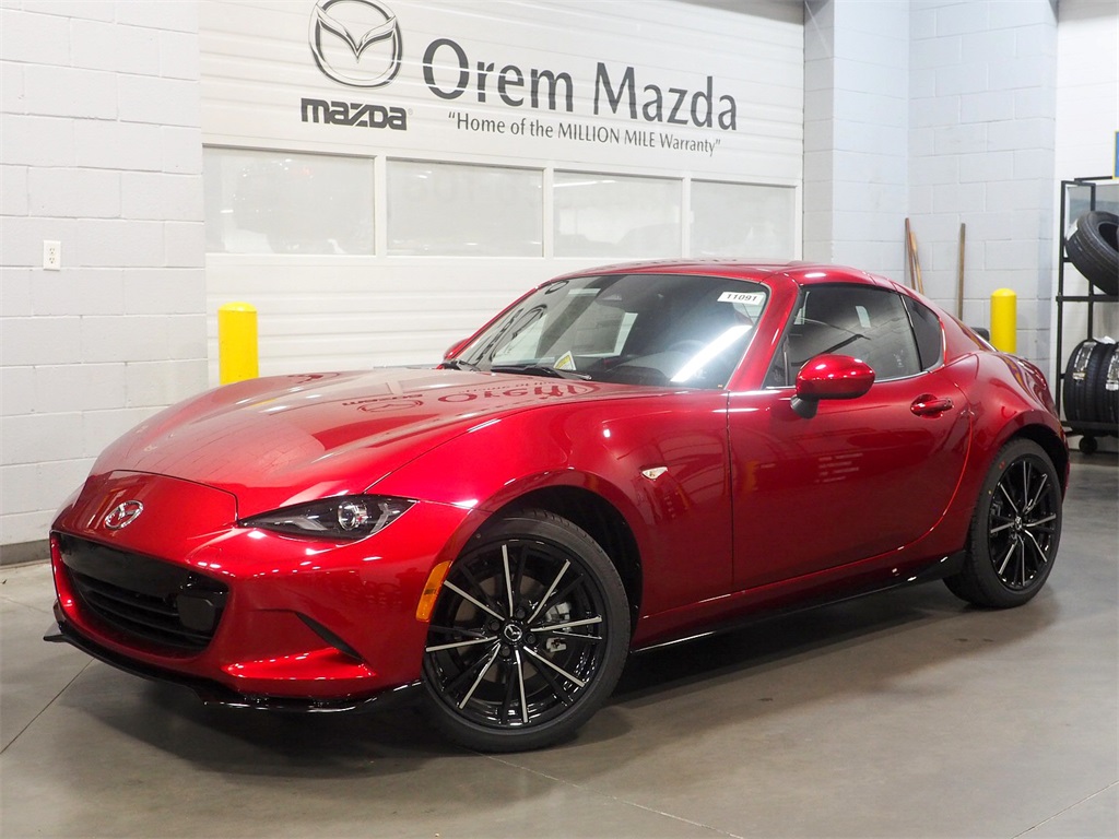 2025 Mazda MX-5 Miata RF Grand Touring's photo