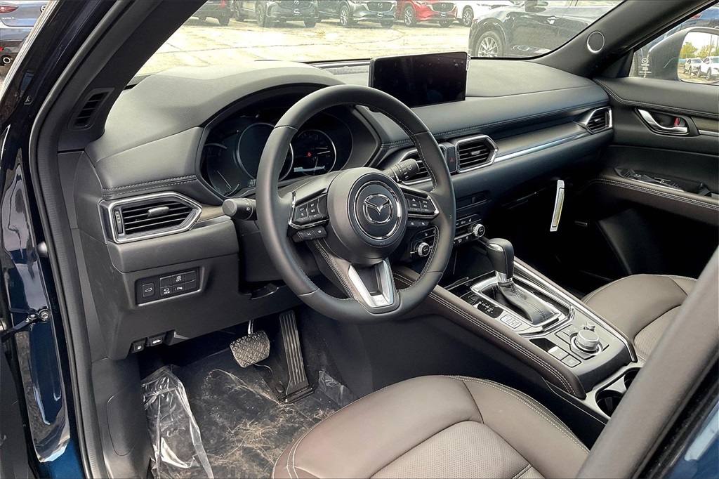 2025 MAZDA CX-5 - Image 7