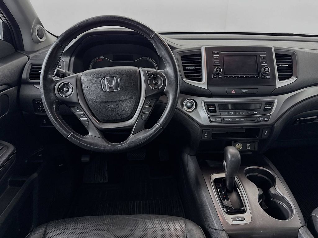2019 Honda Ridgeline RTL photo 21