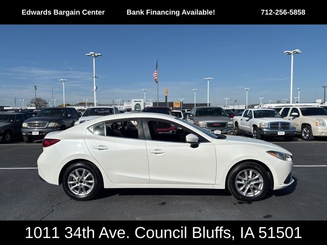 2016 Mazda MAZDA3 i Sport