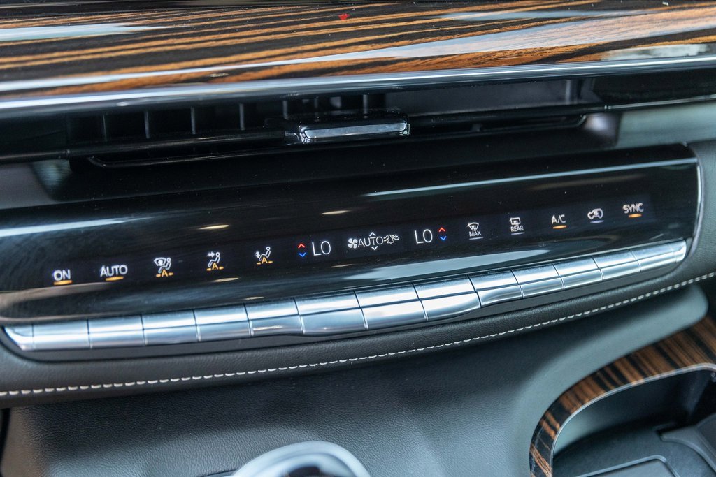 PreOwned 2021 Cadillac Escalade Premium Luxury SUV in Austin C241341A