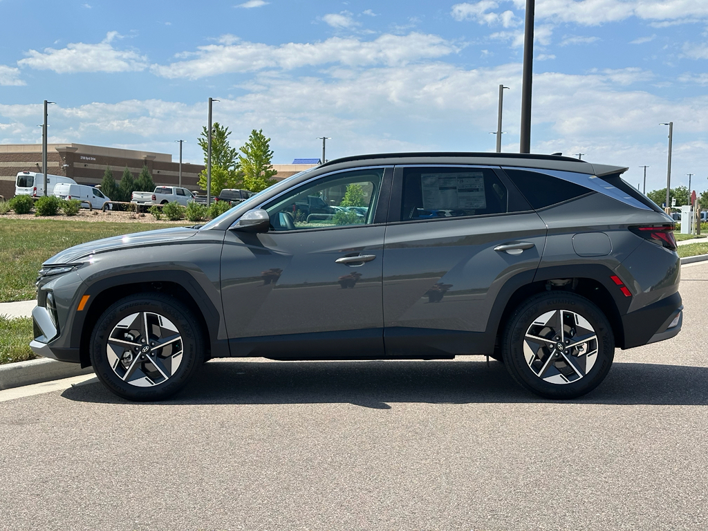 2025 Hyundai Tucson SEL photo 5