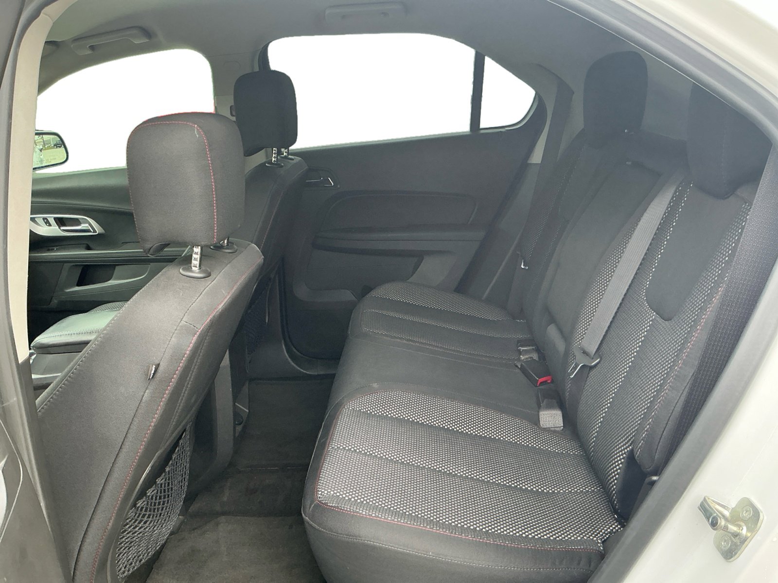 2017 Chevrolet Equinox LT photo 9