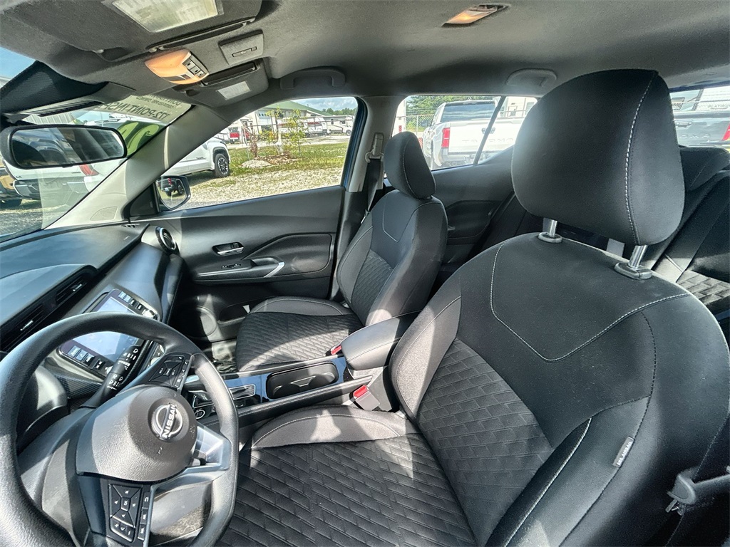 2024 Nissan Kicks SV photo 15