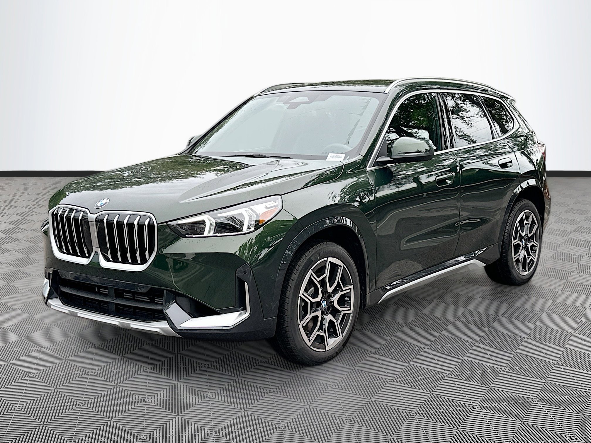 2025 Bmw X1 XDrive28i photo 3