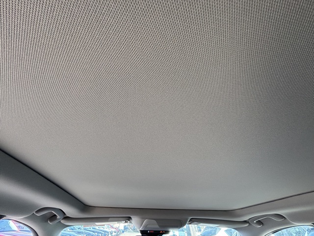 2025 Mazda CX-50 Premium Plus photo 13