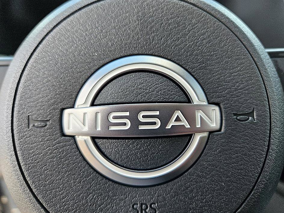 2025 Nissan Pathfinder SV photo 26