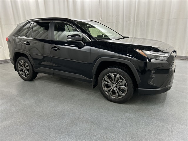 2024 Toyota RAV4 XLE Premium's photo
