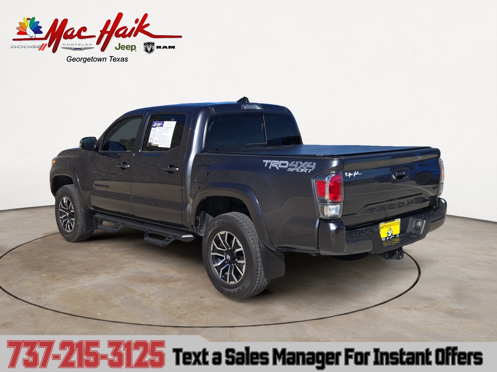 2023 Toyota Tacoma TRD Sport photo 3