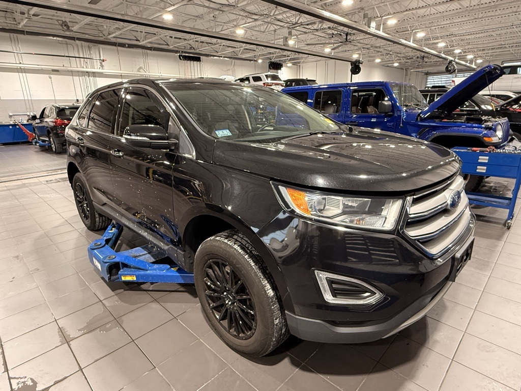 2015 Ford Edge Titanium's photo