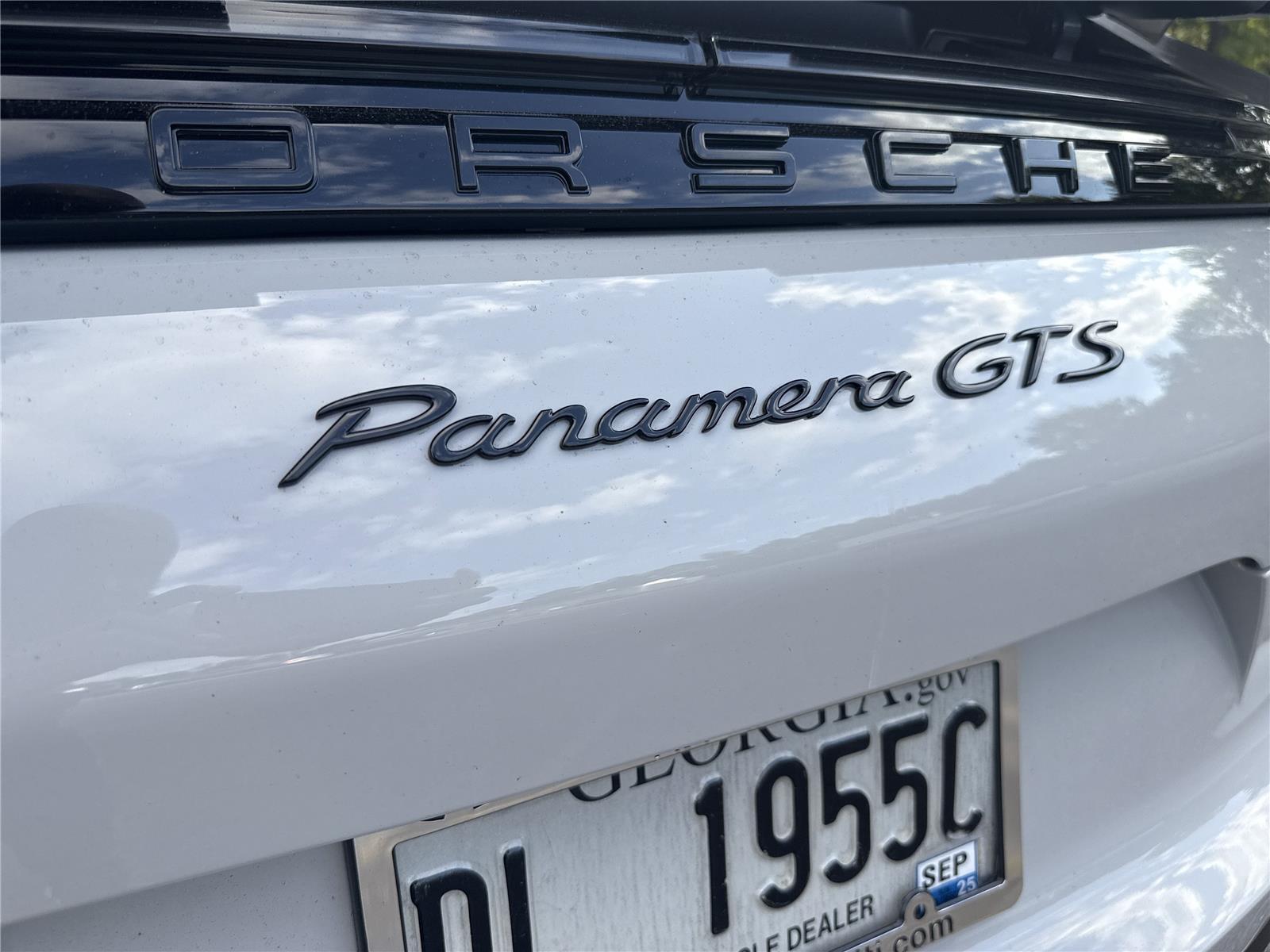 2020 Porsche Panamera GTS photo 7