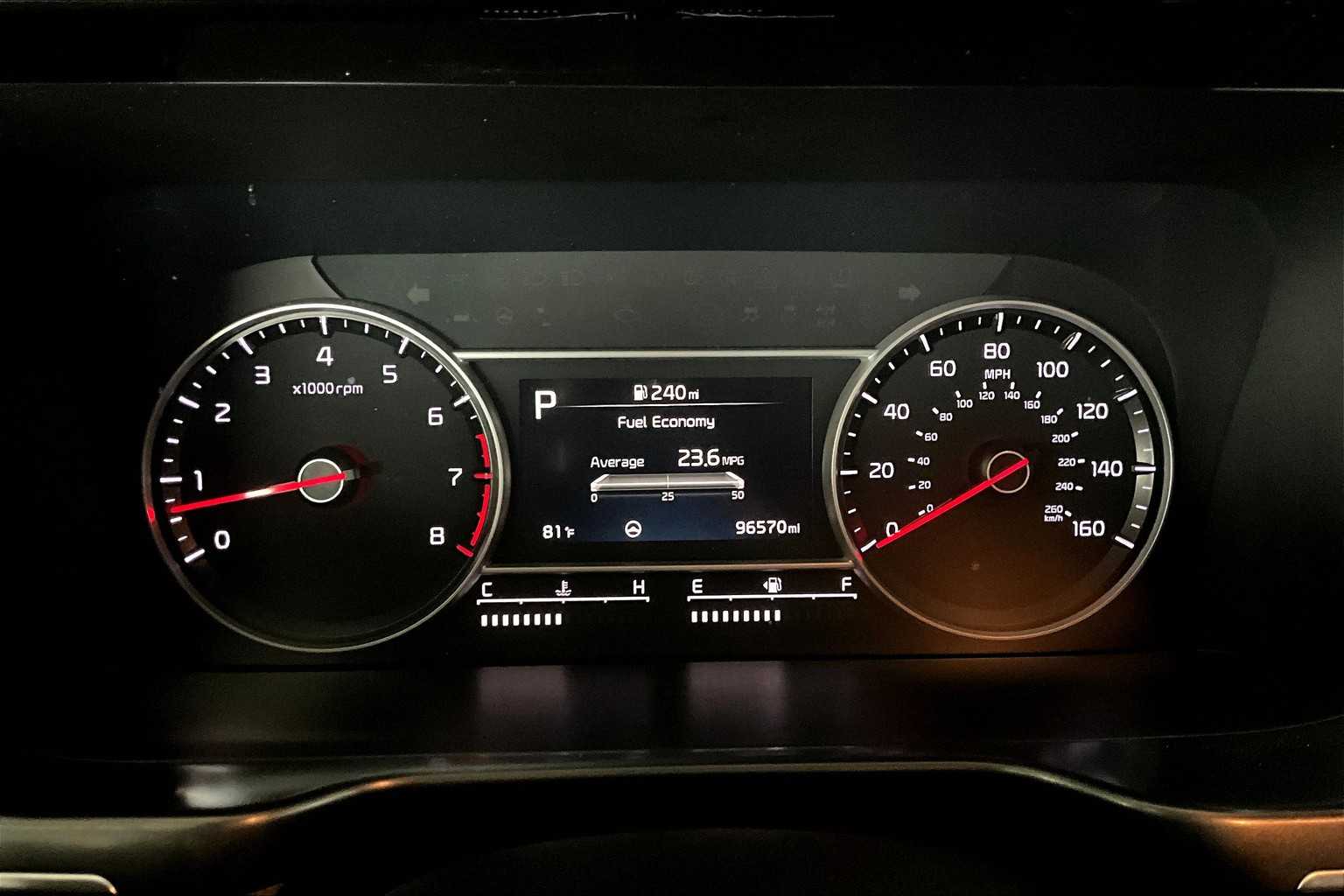 2021 Kia Sorento LX photo 25