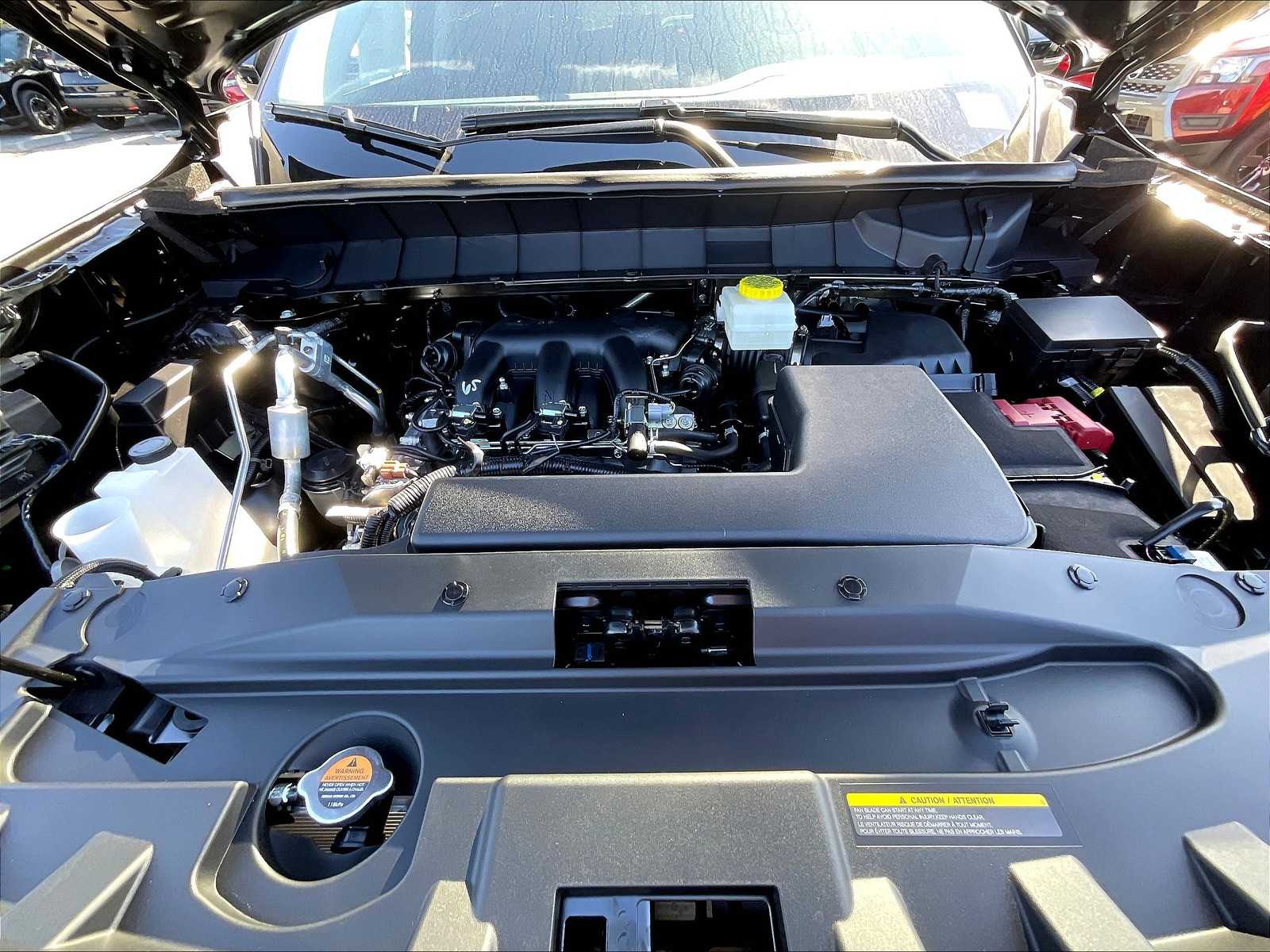 2025 Nissan Pathfinder SL photo 14