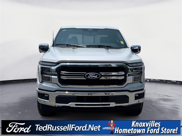 2025 Ford F-150 Lariat photo 2