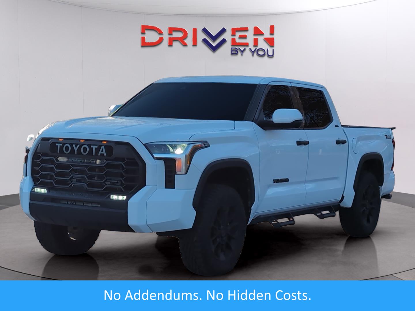 2023 Toyota Tundra SR5's photo