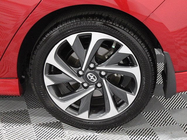2016 Scion iM Base photo 16