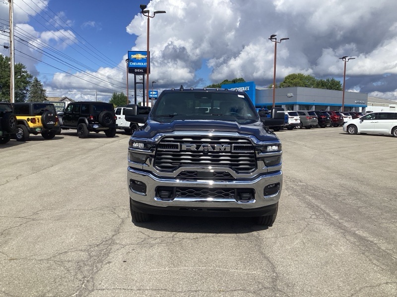 2026 Ram 3500 Tradesman photo 2