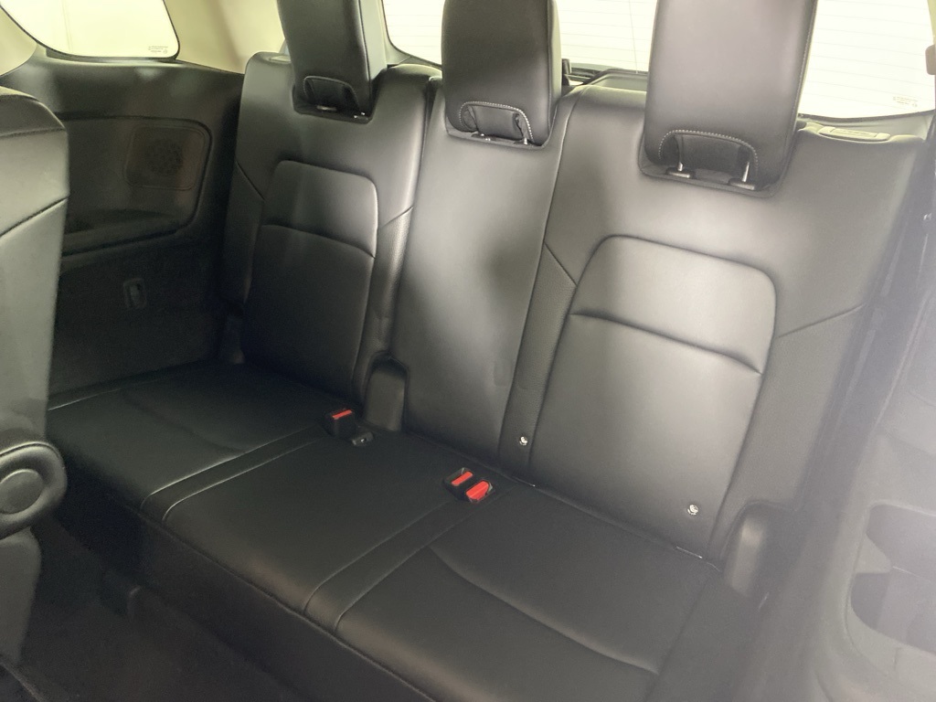 2024 Nissan Pathfinder SL photo 21