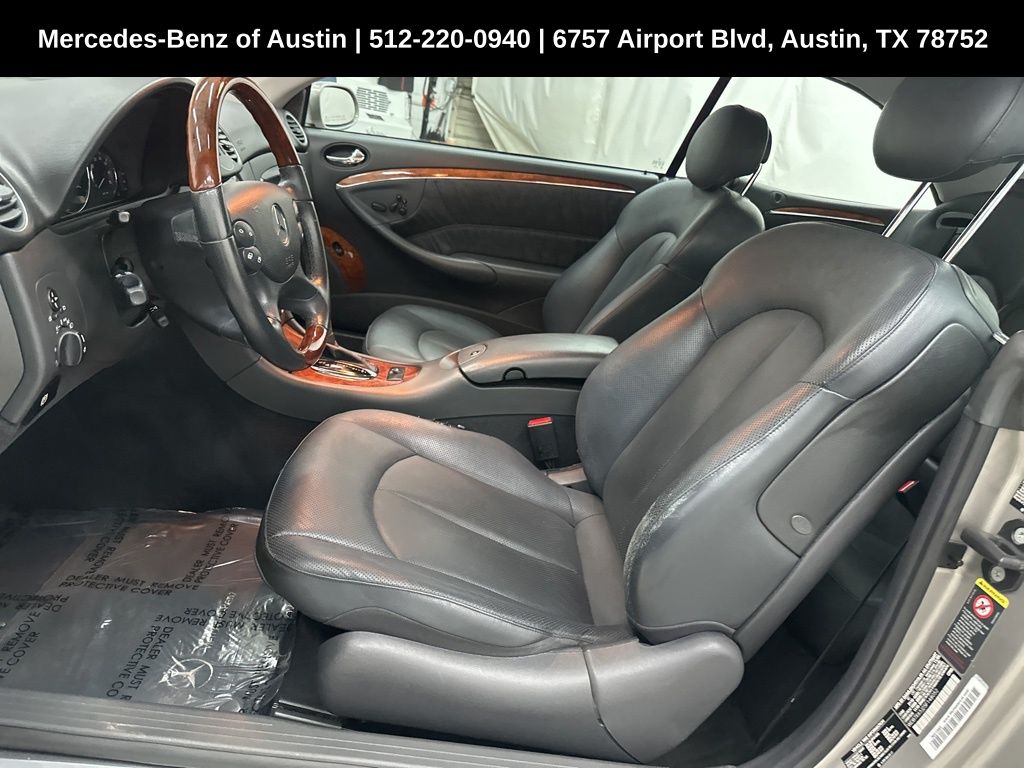 2005 Mercedes Benz CLK 320 photo 12