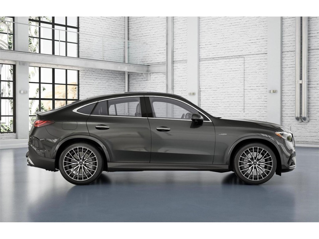 2025 Mercedes Benz GLC 43 AMG photo 2