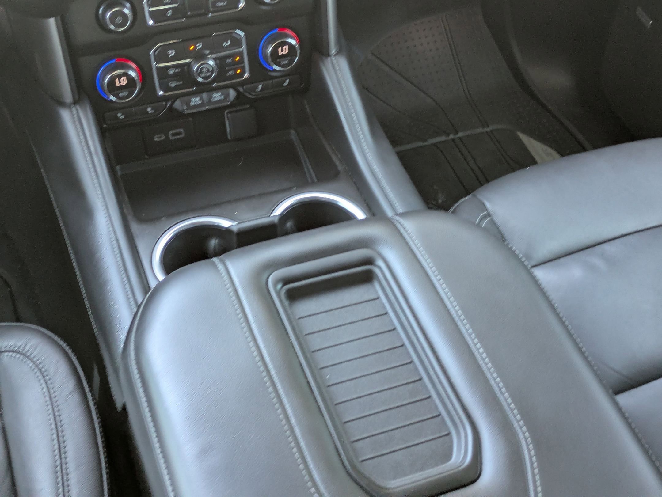 2021 Chevrolet Tahoe Z71 photo 20