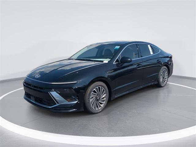 2025 Hyundai Sonata Hybrid