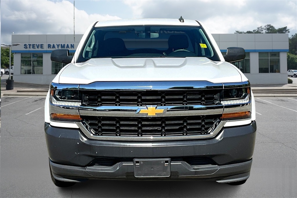 2019 Chevrolet Silverado 1500 photo 2