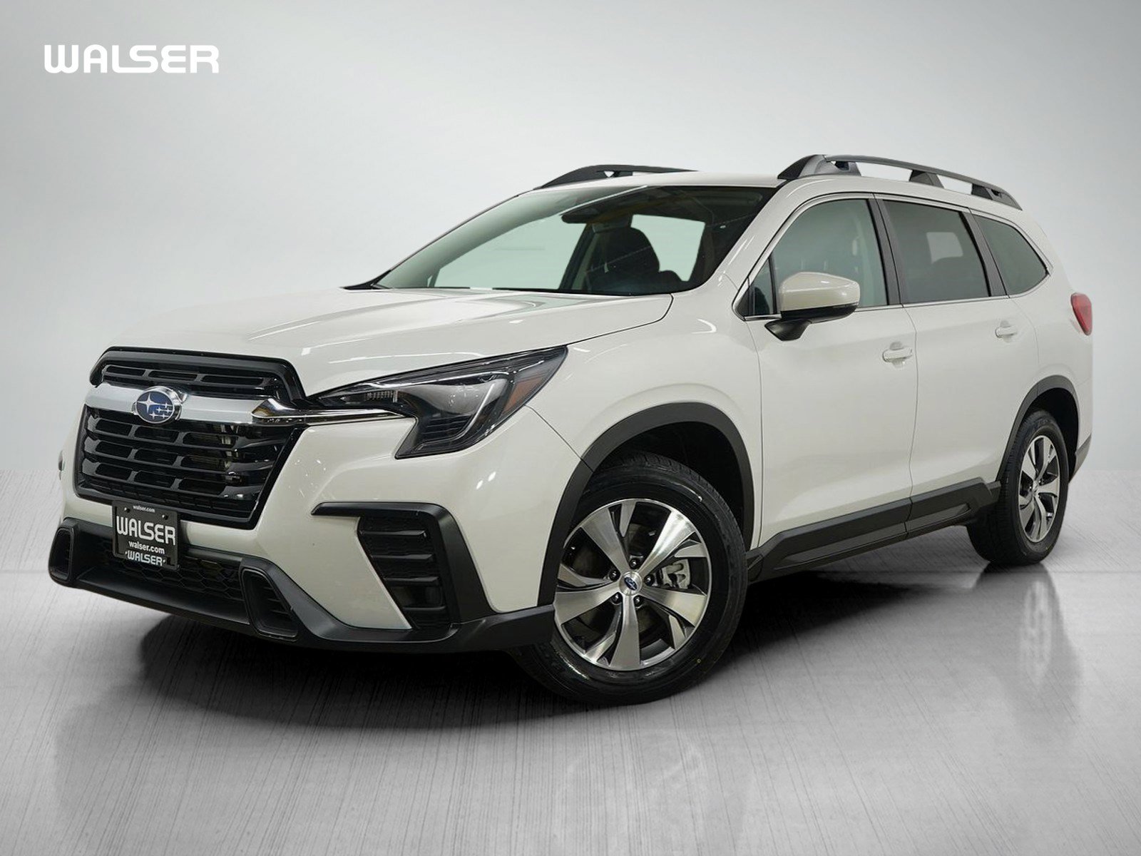 2024 Subaru Ascent Premium's photo