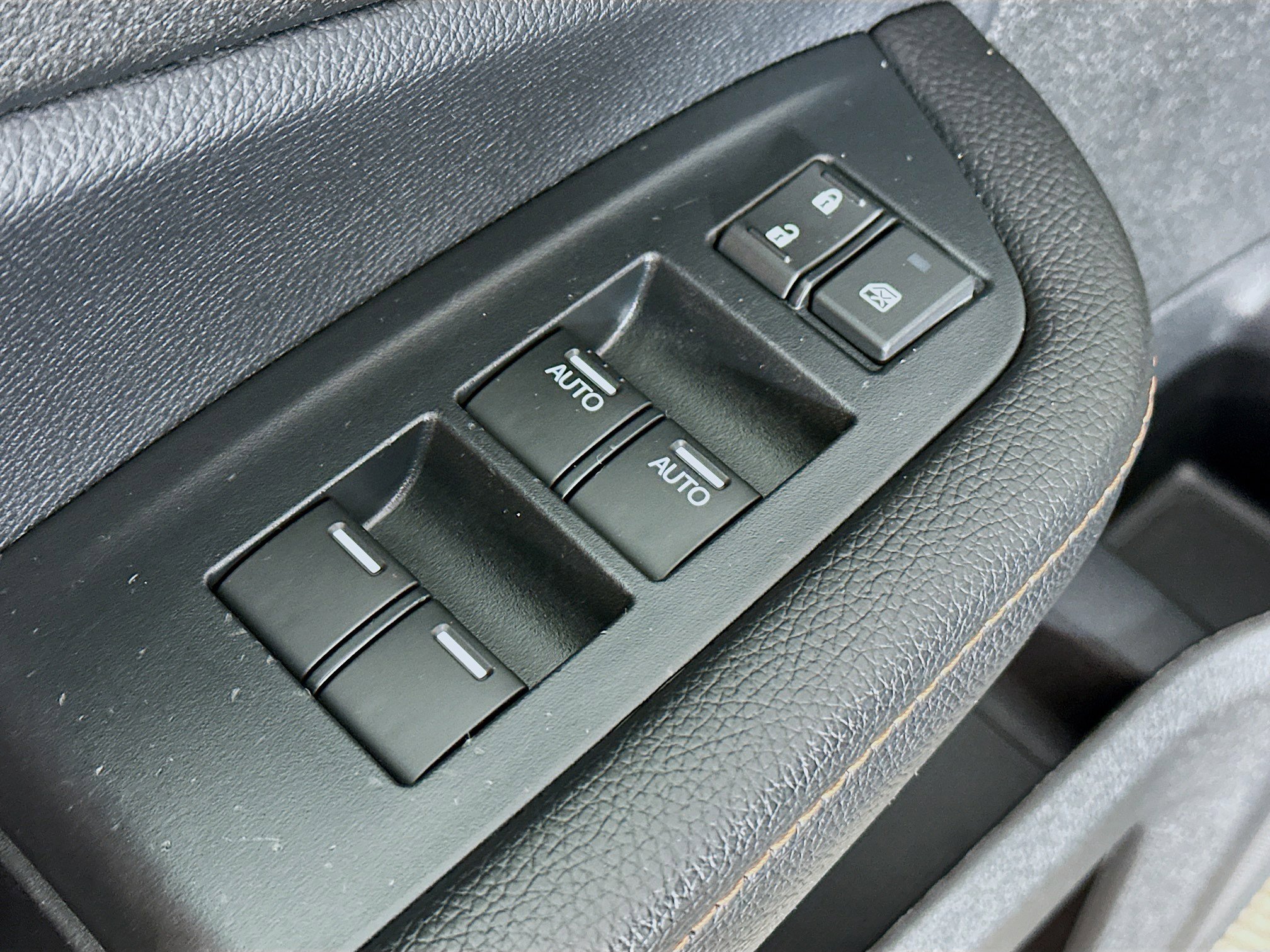 2022 Honda Pilot TrailSport photo 17