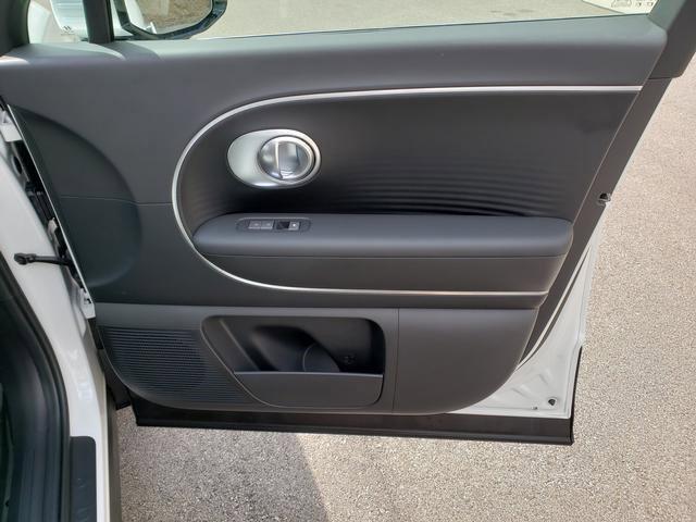 2026 Hyundai Ioniq SE photo 16
