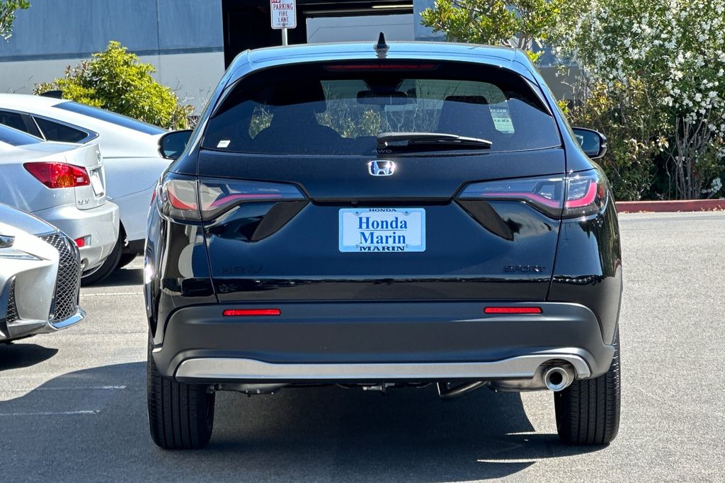 2026 Honda HR-V Sport photo 5