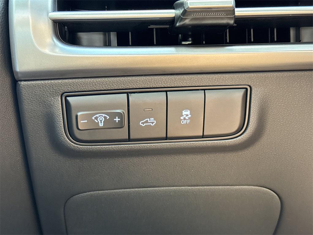 2026 Hyundai Santa Cruz SEL Activity photo 19