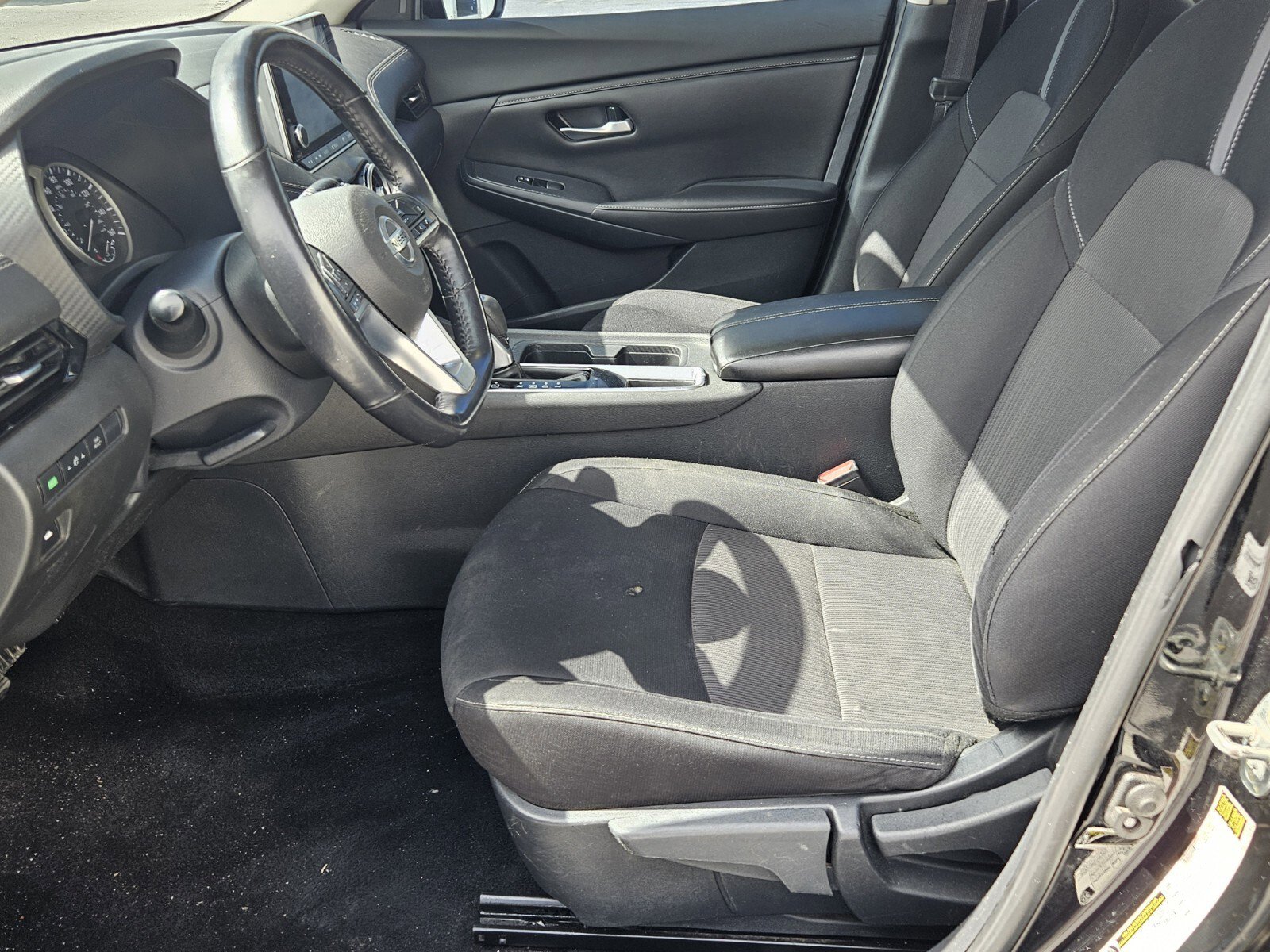 2021 Nissan Sentra SV photo 3