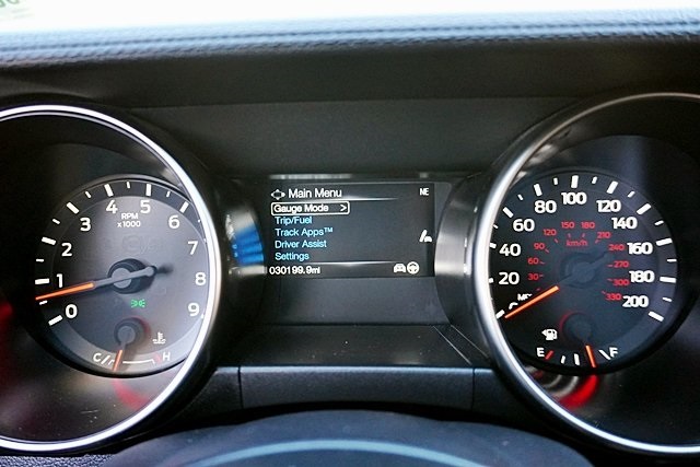 Used 2017 White Ford Shelby GT350 image 37