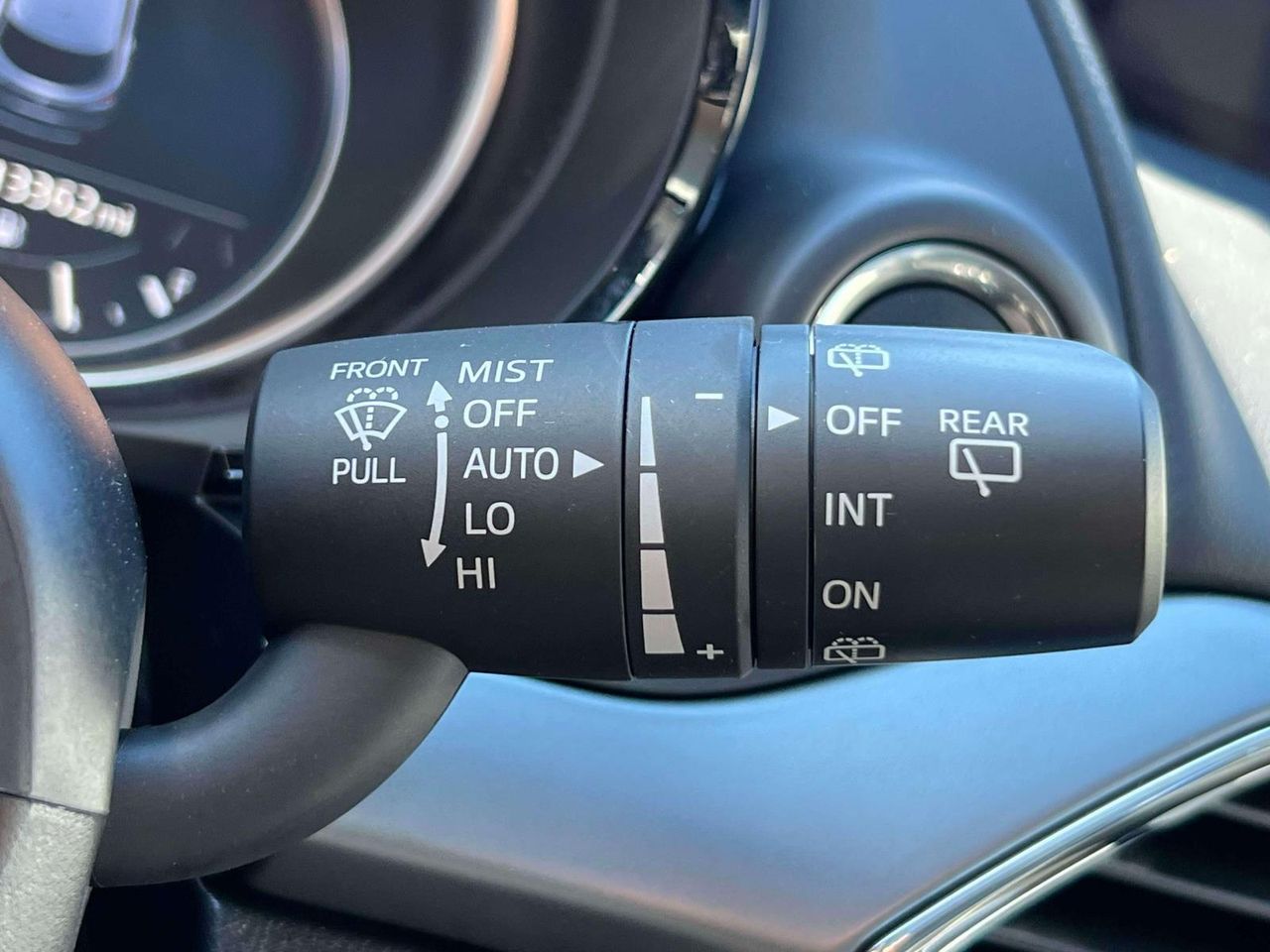 2022 Mazda CX-9 Touring photo 22