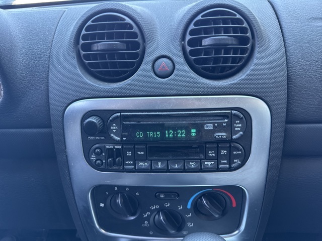 2002 Jeep Liberty Limited photo 5