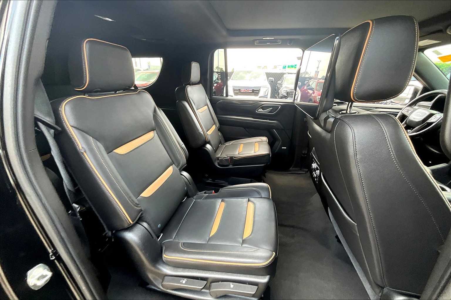 2021 Gmc Yukon XL AT4 photo 19
