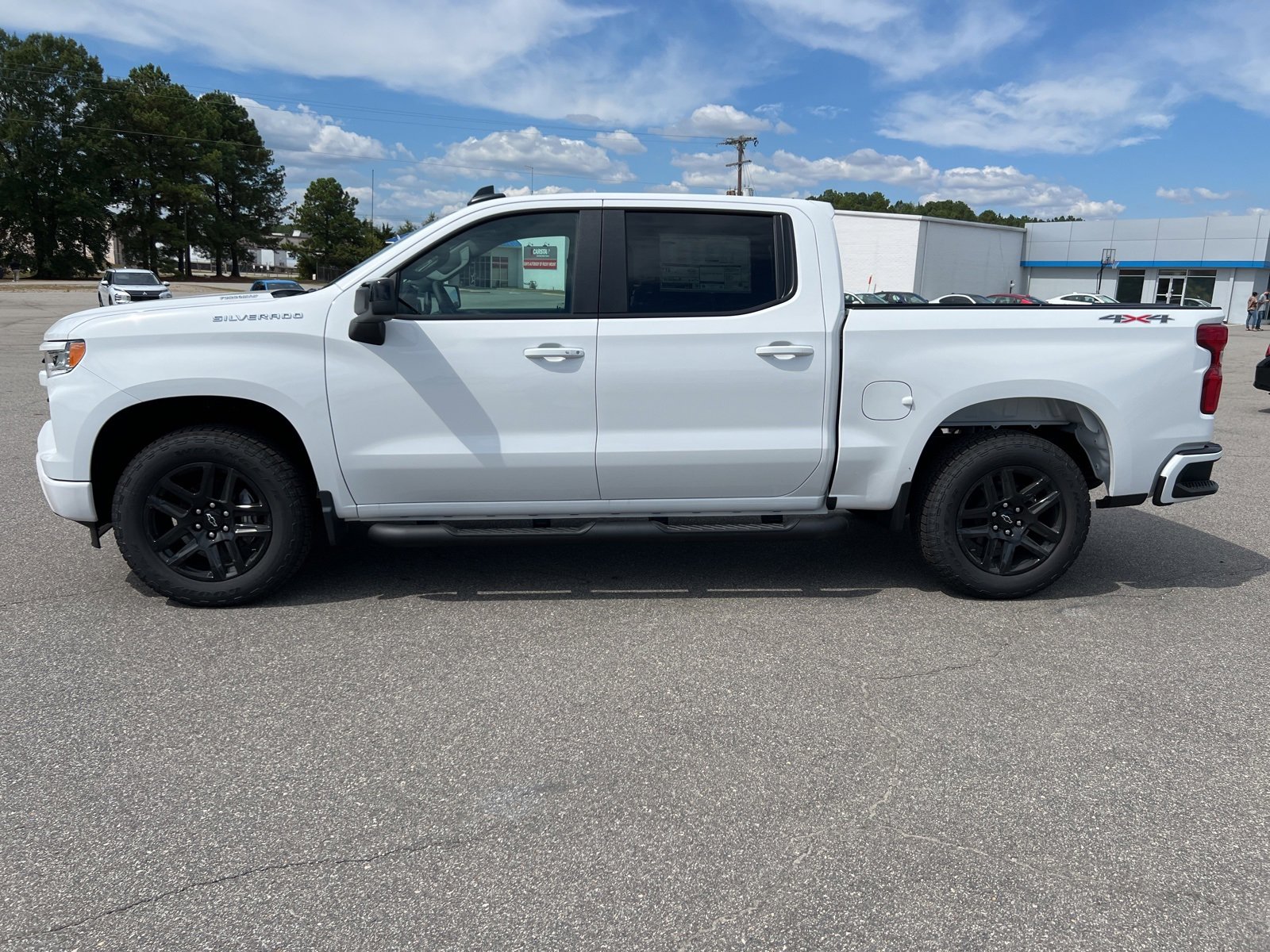 2026 Chevrolet Silverado 1500 RST photo 2