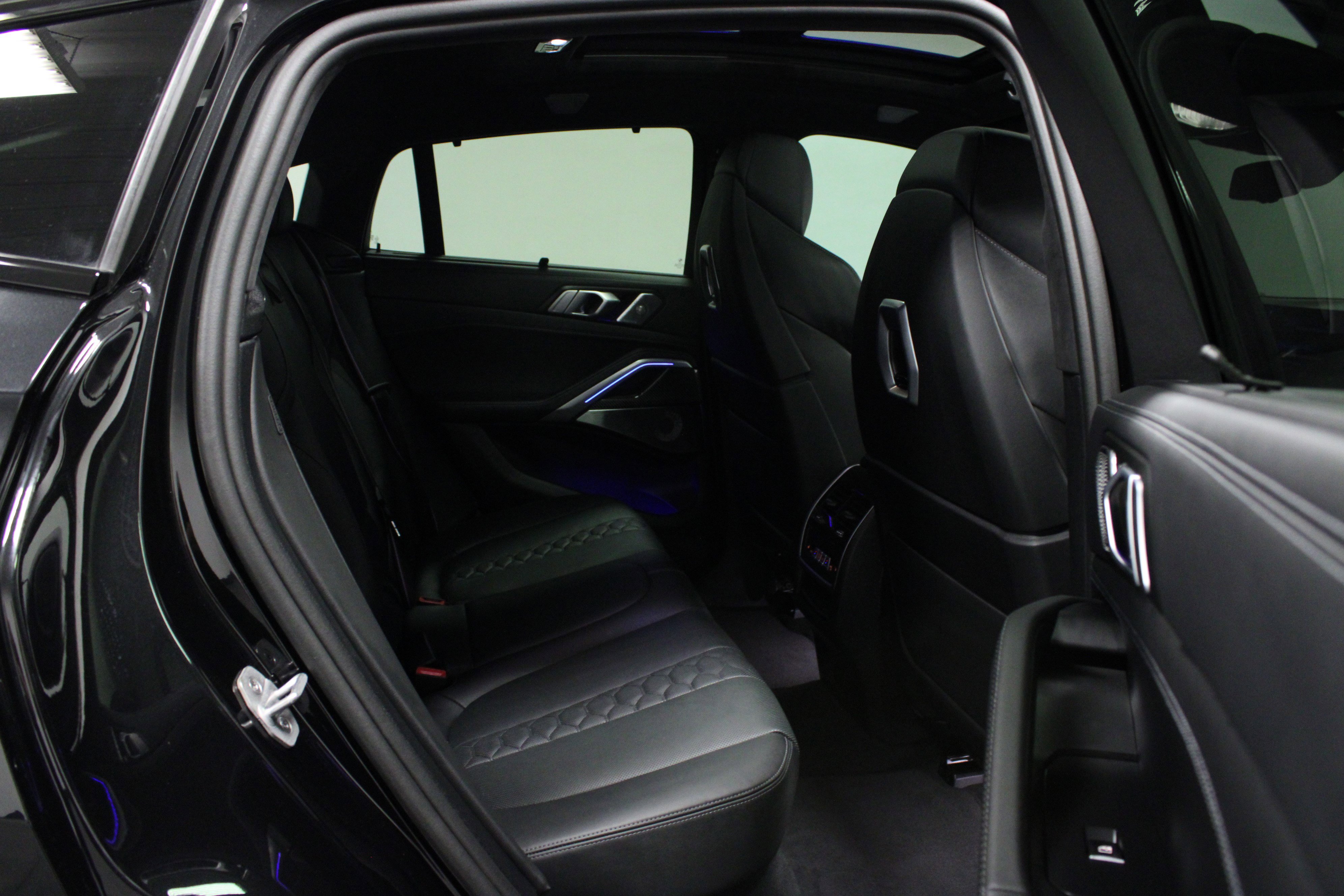 2024 Bmw X6 M photo 12