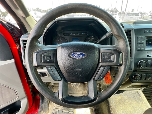 2017 Ford F-450 photo 14