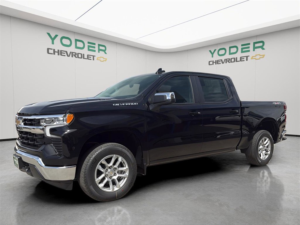 2025 Chevrolet Silverado 1500 LT photo 5