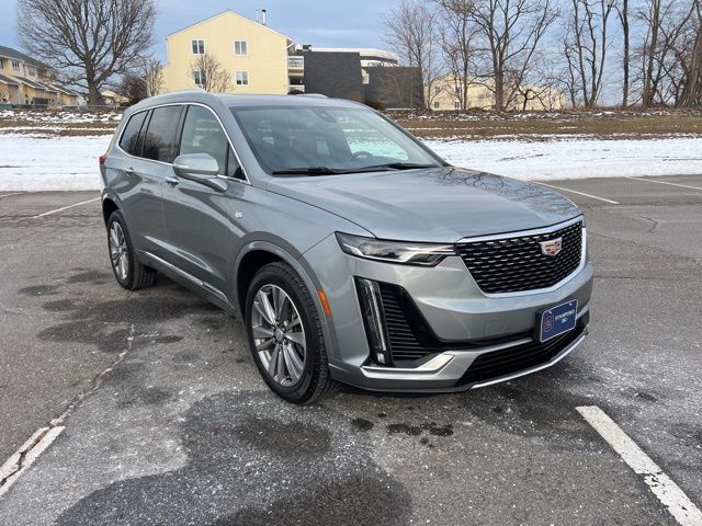 2025 Cadillac XT6 Premium Luxury's photo